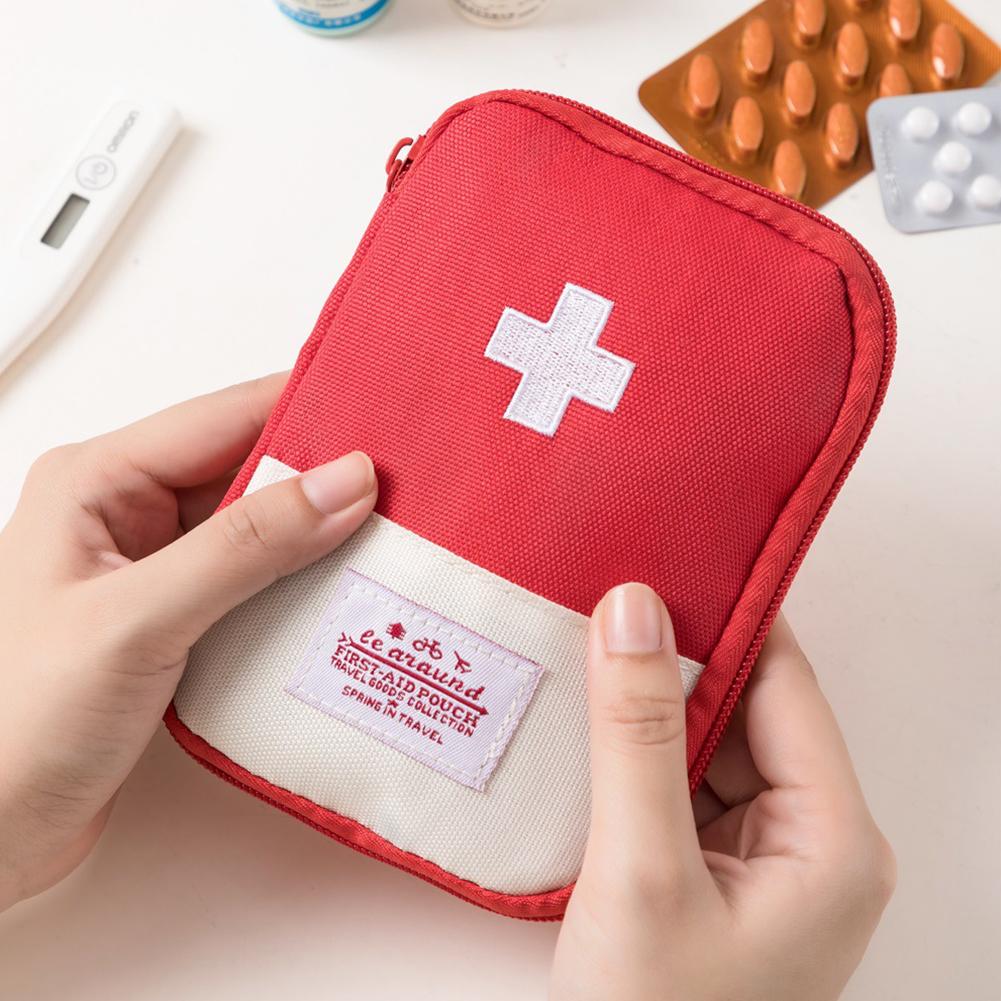 Kit Medis Pertolongan Pertama  - First Aid Bag Kit ulasan dan harga